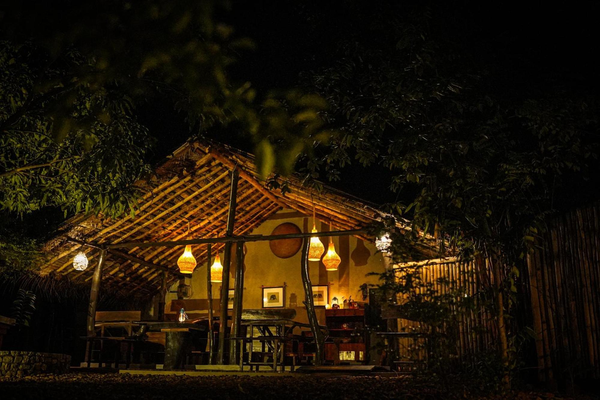 River Glamping By Gaga Bees อุดาวาลาเว ภายนอก รูปภาพ